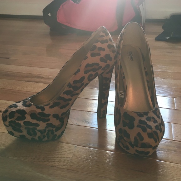 Mossimo supply co cheetah platform heels