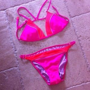 Nanette lepore neon sporty bikini