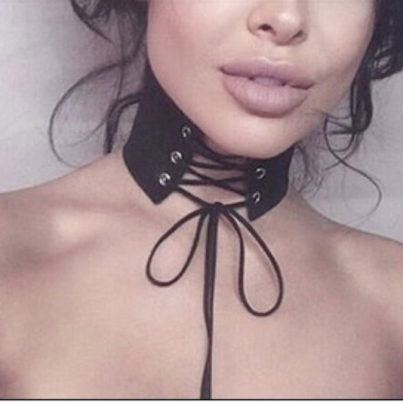 Jewelry - Black Kardashian Lace Up Choker