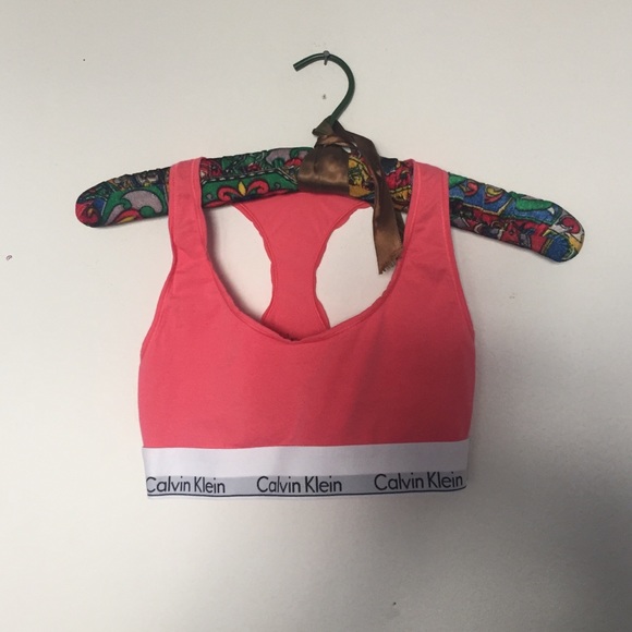 BRAND NEW CALVIN KLEIN BRA 🌞