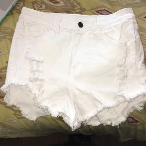 Brandy Melville white shorts