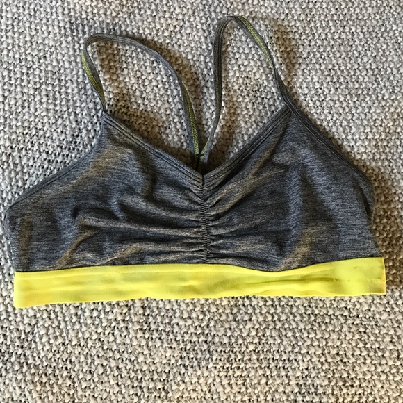 Old Navy Active Sports Bra