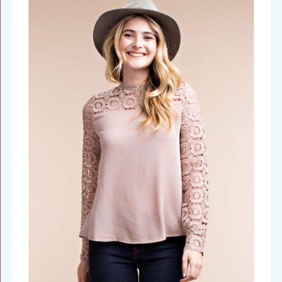 Tops - 🆕LAST ONE--Floral Lace Mock Neck Blouse Size M