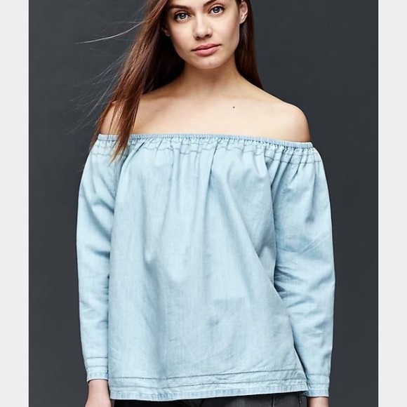 GAP Tencel Off-Shoulder top - Size Medium