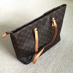 Look-Alike Louis Vuitton Bag