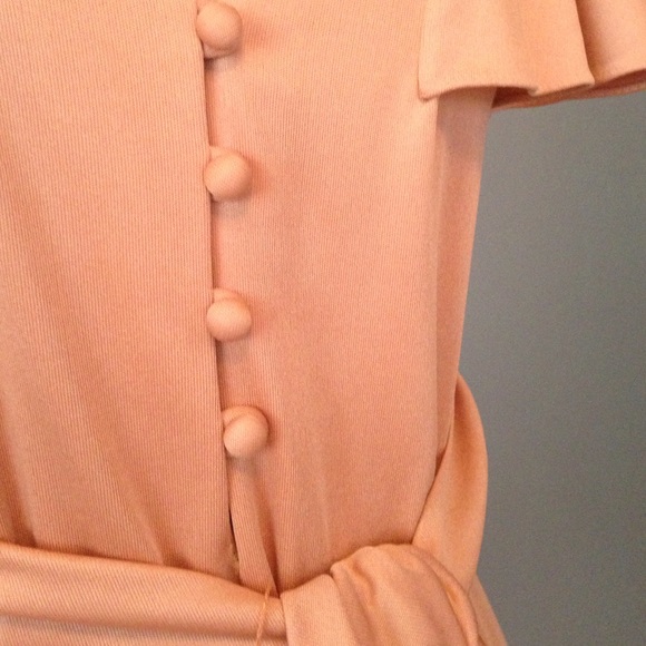 Vintage flowing salmon full length dress with tie - Picture 2 of 3