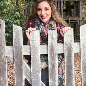 Meet your Posher, Isabelle