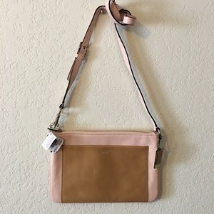 Authentic Coach 48872 Leather Crossbody bag