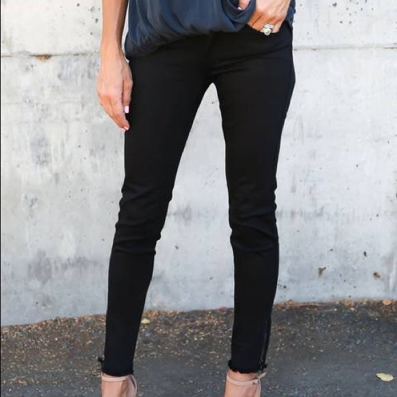 Kan Can Pants - NWT • KanCan Zip Skinny - Black