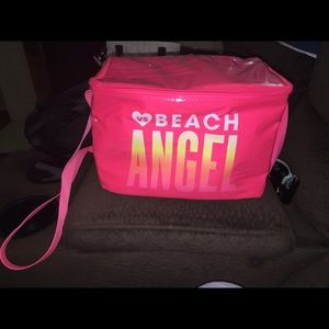 Victoria secrets lunch pale