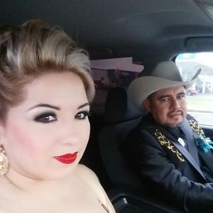 Meet your Posher, Anahy