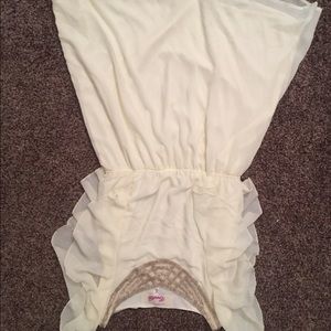 Francesca's Off-White flown sleeve dress