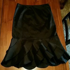R & M Richards skirt