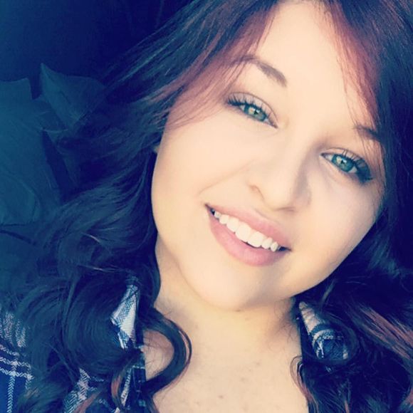 Meet your Posher, Leanna - Picture 1 of 1