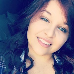 Meet your Posher, Leanna