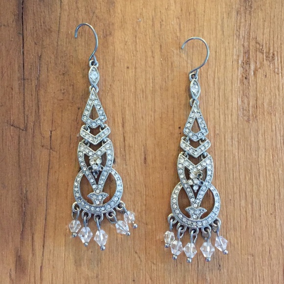 Chandelier earrings