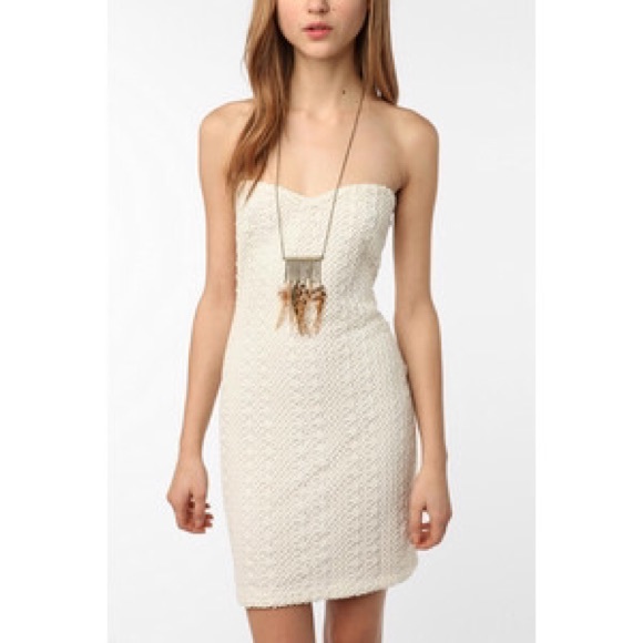 Urban Outfitters Dresses & Skirts - Sparkle and Fade lace strapless dress