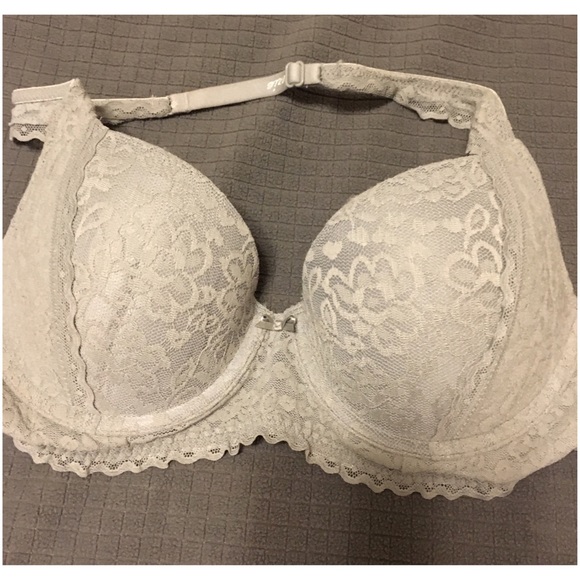 ๐NFS ๐ I JUST LIKE TO SEE CAP'N KIRK IN A BRA ๐คฃ - Picture 2 of 4