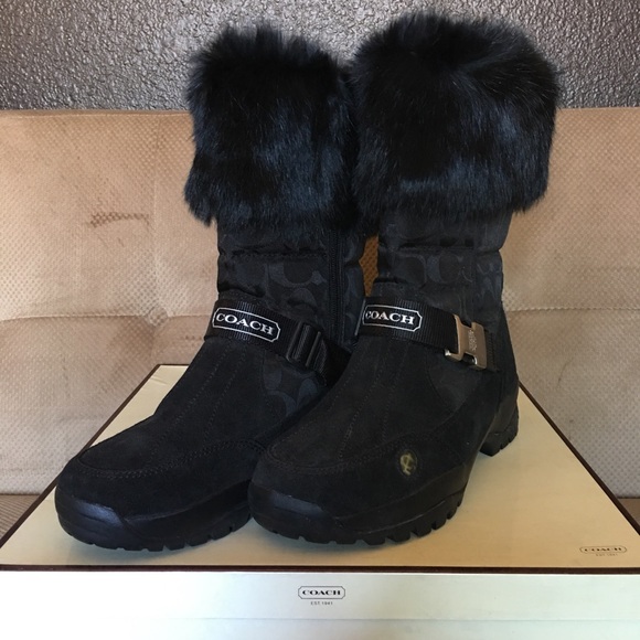 Authentic Coach Snow Boots ❄️