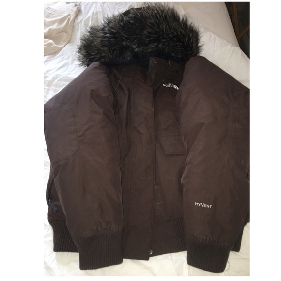 North Face Women Puffer Bomber Coat