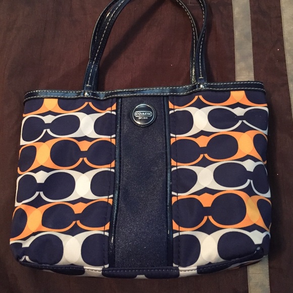 Small Coach handbag.
