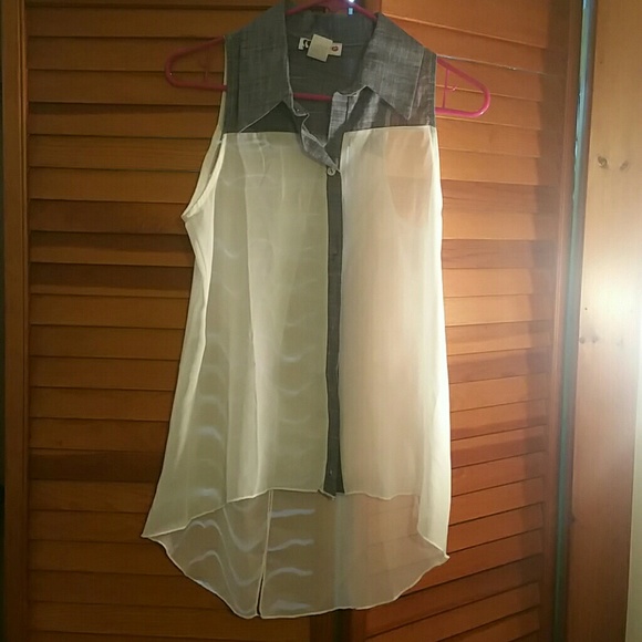 Body Central High Low Sleeveless Top