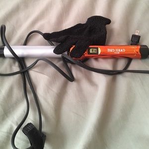 Bed Head Curly Pops Curling Iron - Never Used!