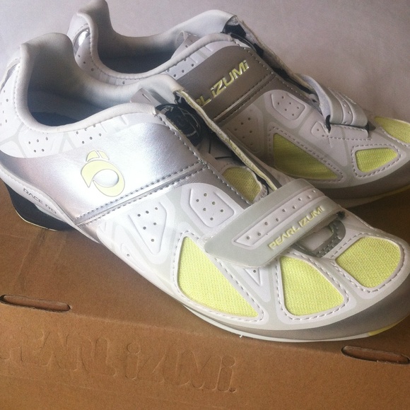Pearl izumi racing  / spin cycling shoes  37.5