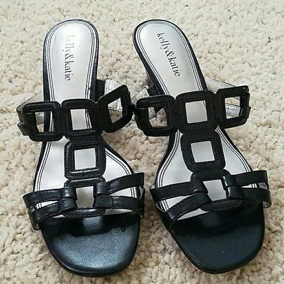 Geometric Sandles