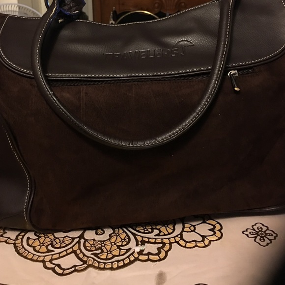 Brown purse.
