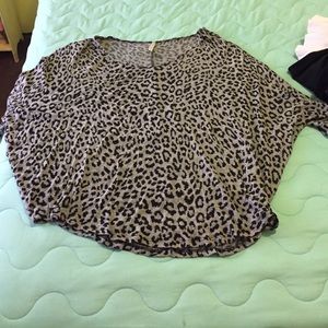 Grey and black leopard print batwing style shirt