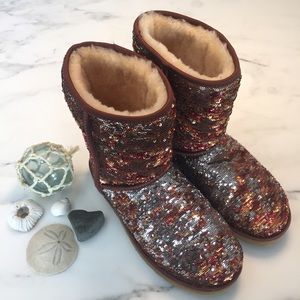 UGG Australia Classic Short Sparkles Boots