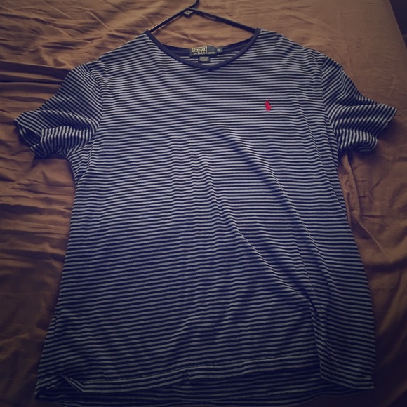 Polo by Ralph Lauren Striped V neck. - Picture 1 of 1