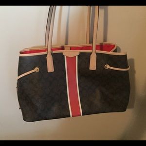 Authentic!! Coach shoulder bag!