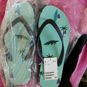 BNWT mens sandals. Label says size 9-10