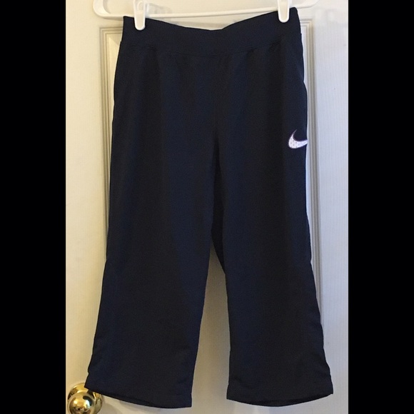 Nike Kids/Girl Athletic Capris
