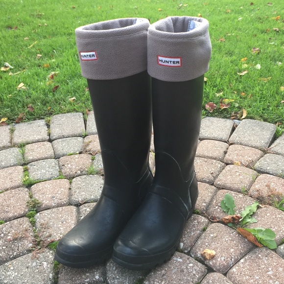 ORIGINAL Hunter boots w/ new liner!