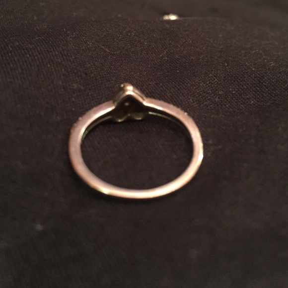 Diamond heart ring - Picture 3 of 4