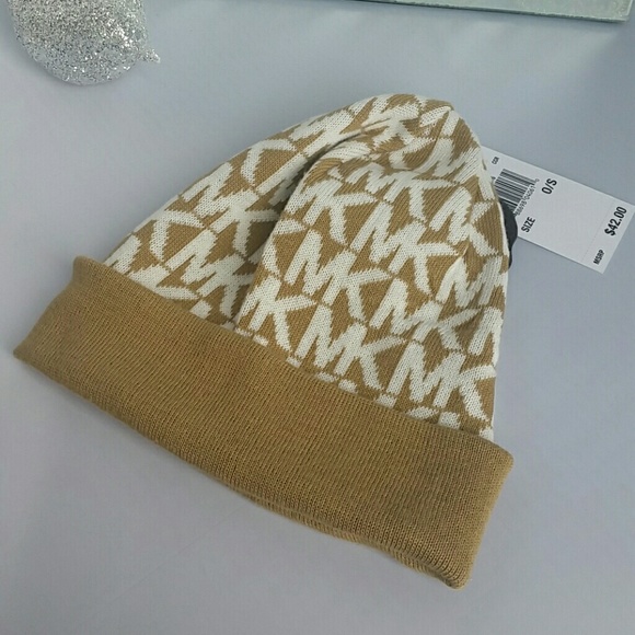 🚨LAST DAY🚨AUTHENTIC MICHAEL KORS Beanies NWT - Picture 4 of 4