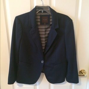 The Limited Blazer. Navy.