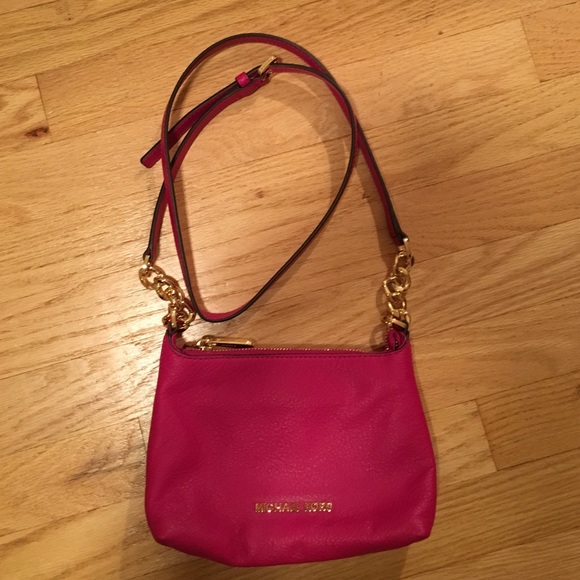 Hot pink brand new Michael Kors crossbody