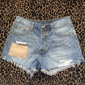 Levi shorts 501