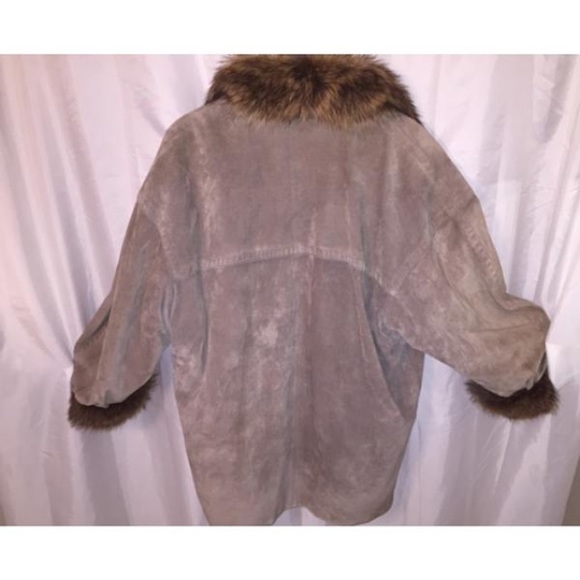 YVES SAINT LAURENT FOURRURES size XL suede/raccon/sheared beaver COAT - Picture 4 of 13