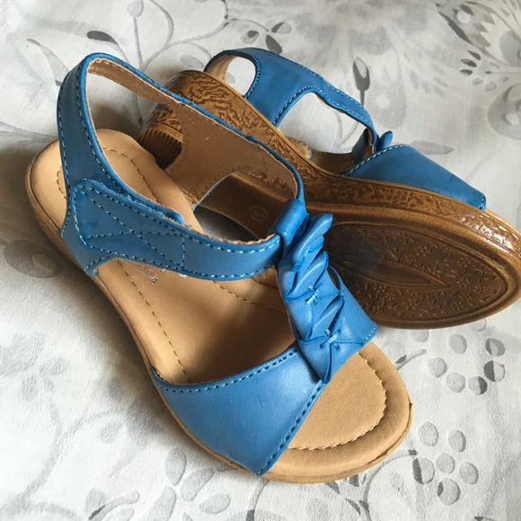 Adorable blue sandals - Picture 1 of 1
