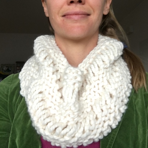 Sold💖Infinity scarf