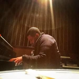 Meet your Posher, Hakeem