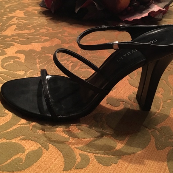 Black strappy heals