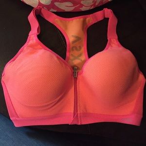 Victoria Secret Sports Bra