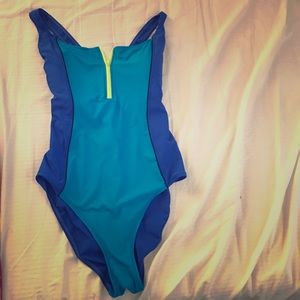 Retro one piece bathing suit