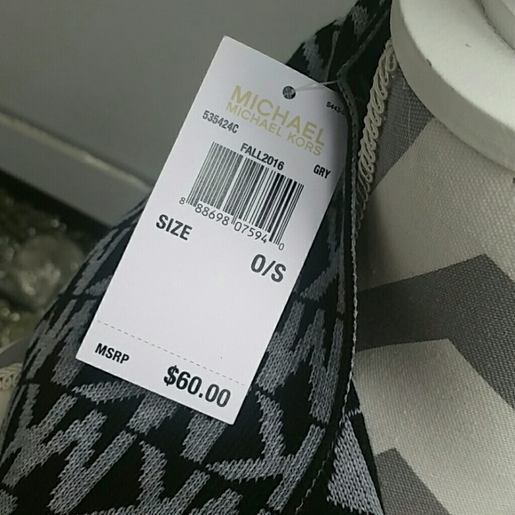 Michael Kors infinity scarf NWT - Picture 4 of 4